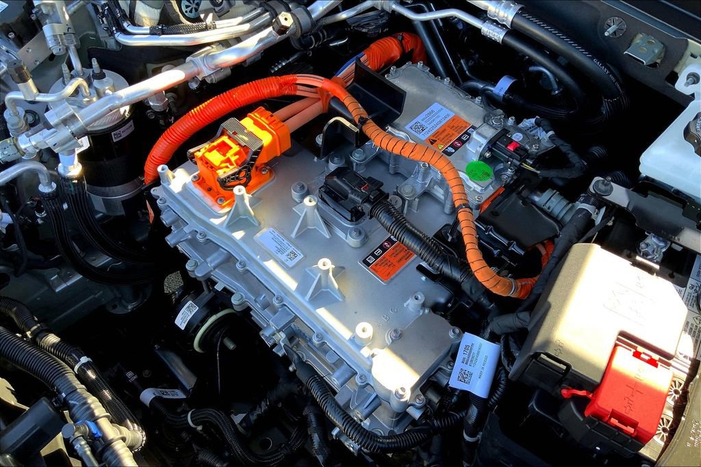 New 2025 Cadillac Lyriq Luxury image 18