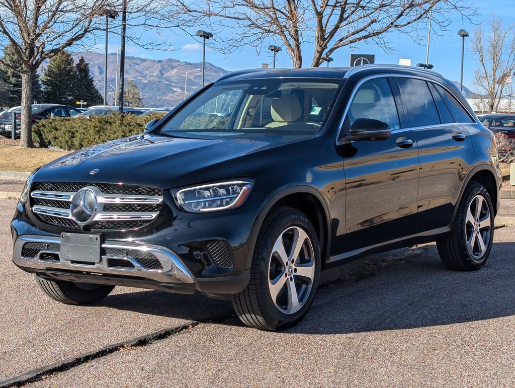 Certified 2022 Mercedes-Benz GLC 300 4MATIC image 3