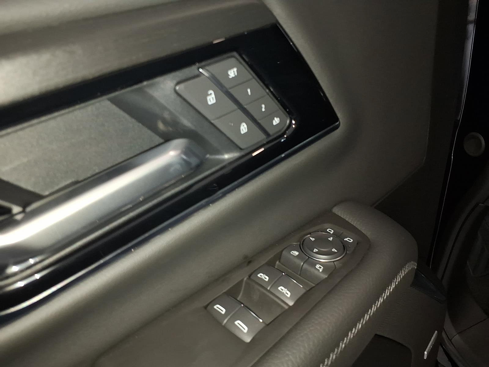New 2026 GMC Yukon Denali AWD/4WD image 15