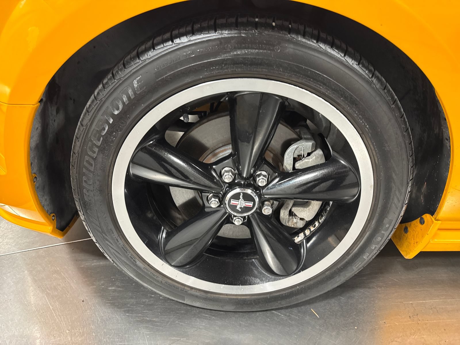 Used 2007 Ford Mustang GT Premium RWD image 2