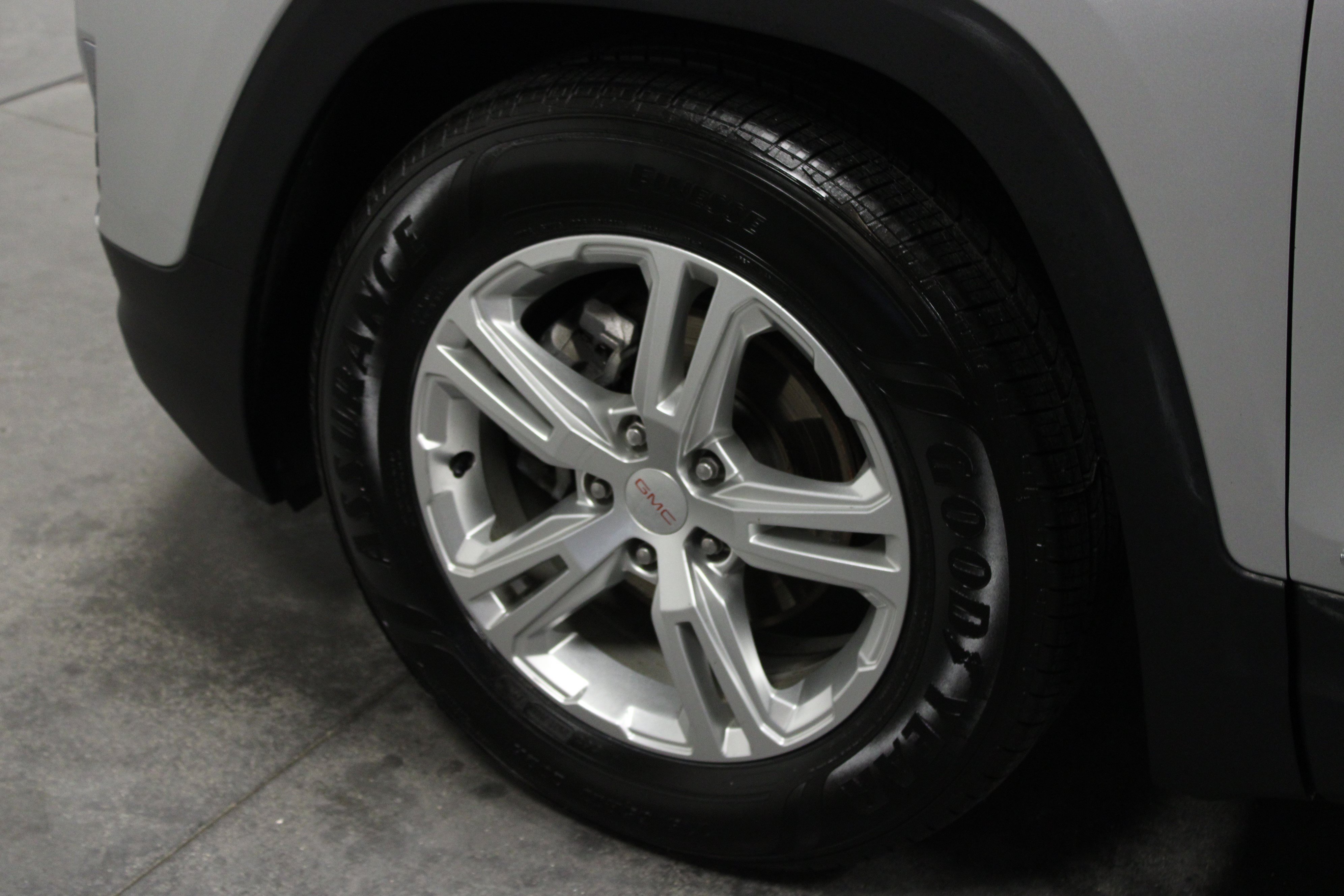Used 2019 GMC Terrain SLE FWD image 10