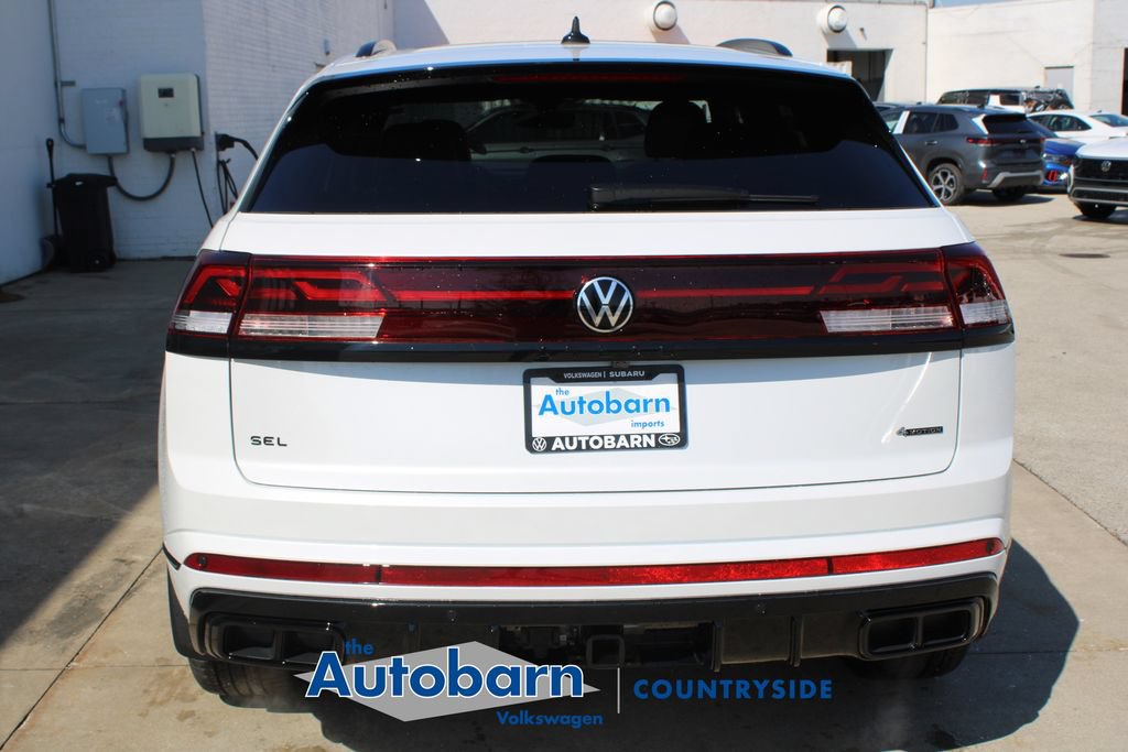 New 2026 Volkswagen Atlas Cross Sport SEL R-Line AWD/4WD image 5