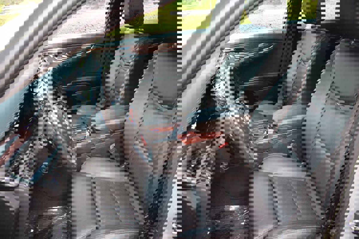 Used 2014 Cadillac XTS Luxury image 13