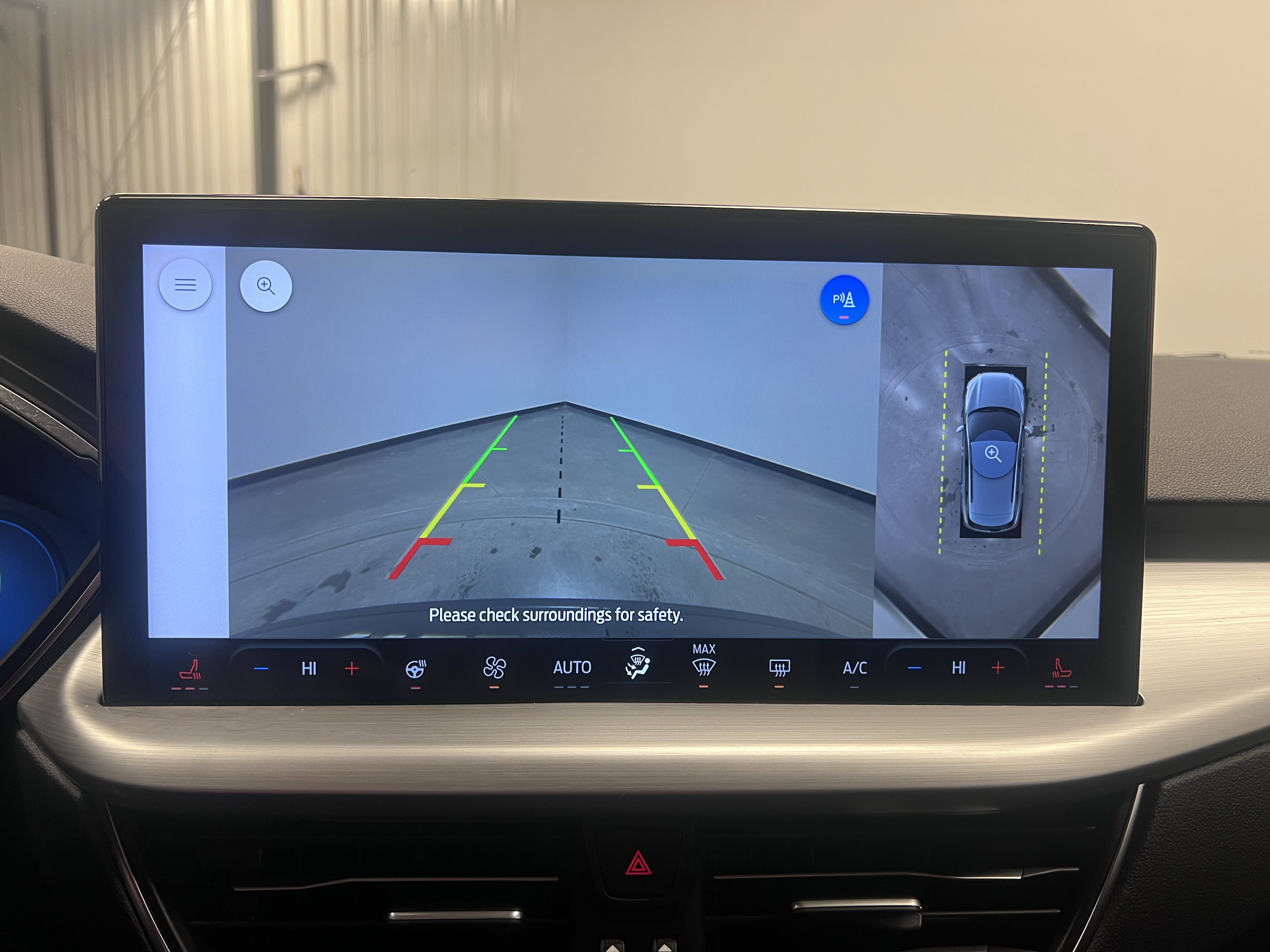 Used 2024 Ford Escape Platinum image 23