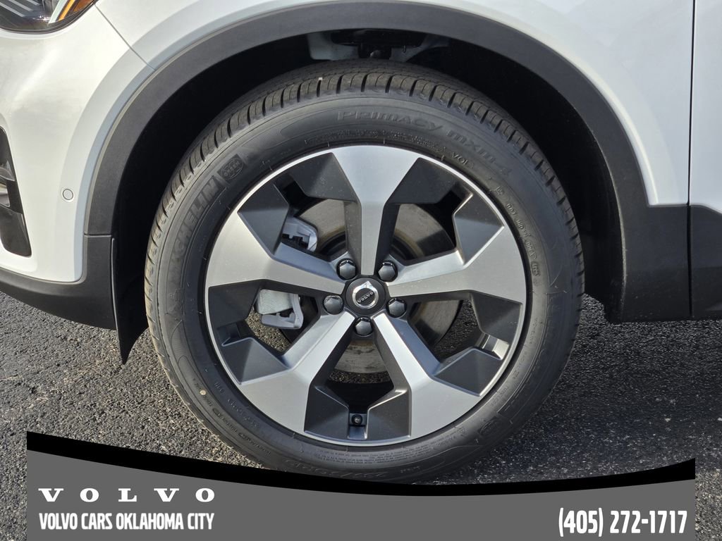 New 2026 Volvo XC40 B5 Plus w/ Protection Package Premier image 13