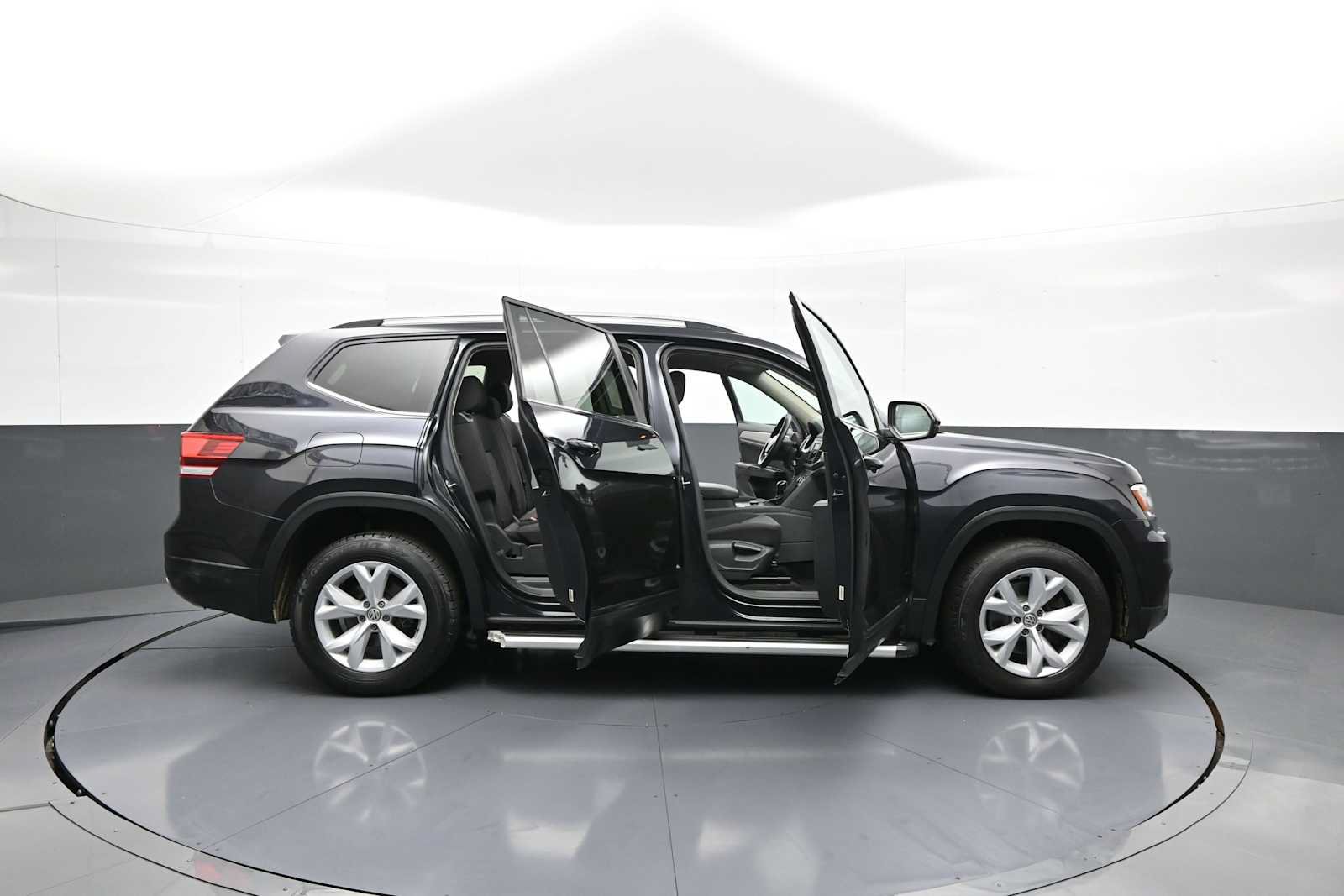 Used 2018 Volkswagen Atlas S AWD/4WD image 42