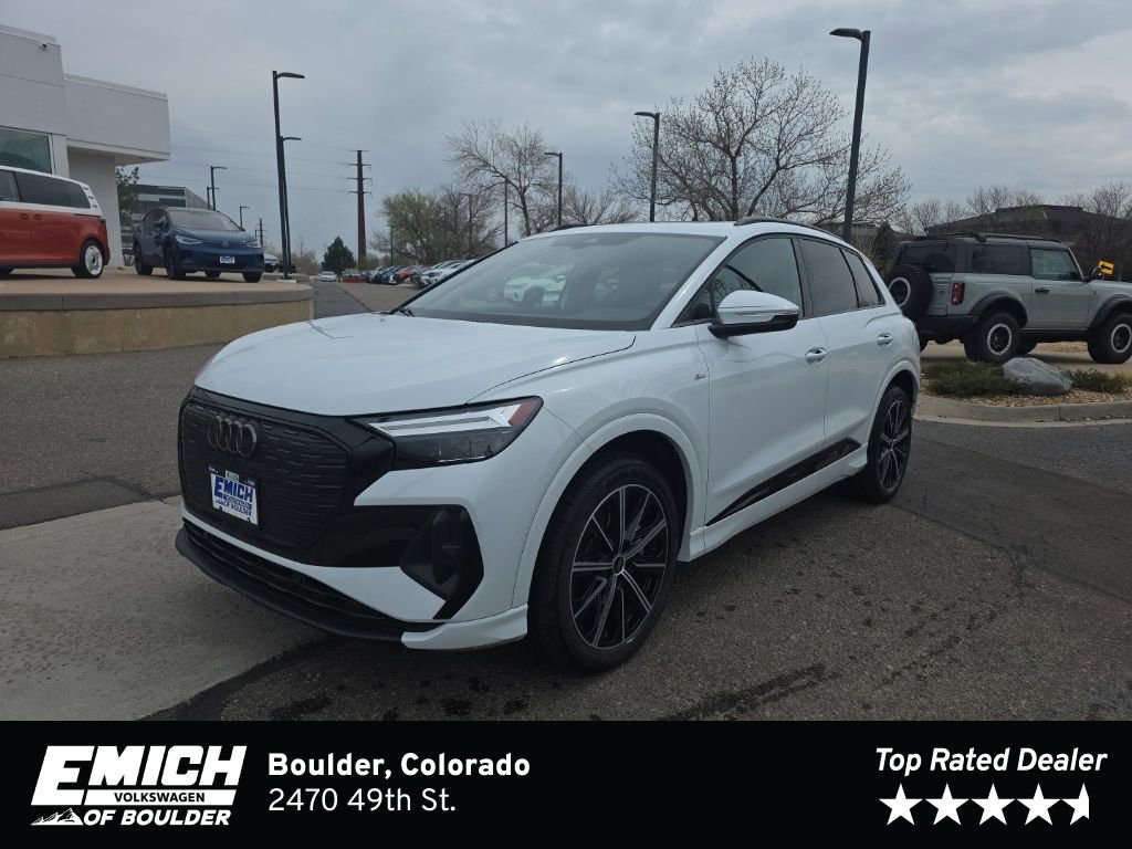 Used 2022 Audi Q4 e-tron Premium Plus w/ Premium Plus image 1