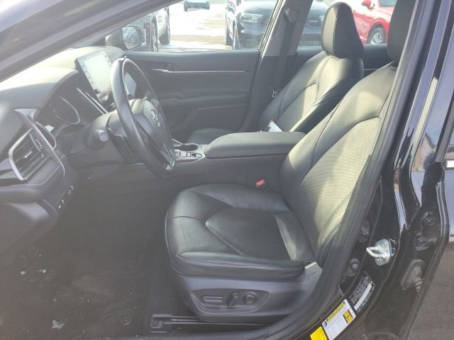 Used 2024 Toyota Camry XSE image 16