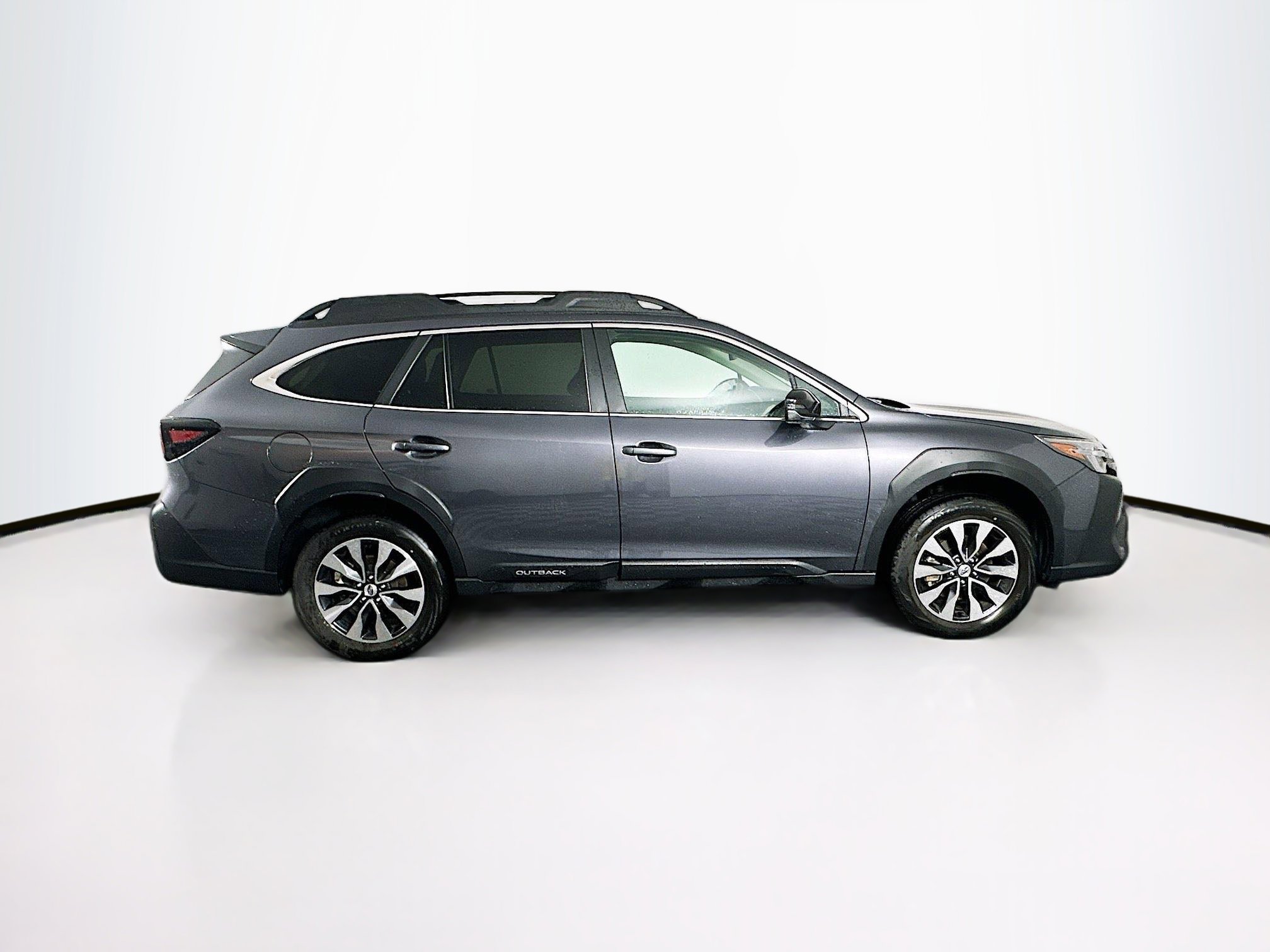 Used 2024 Subaru Outback Limited image 10