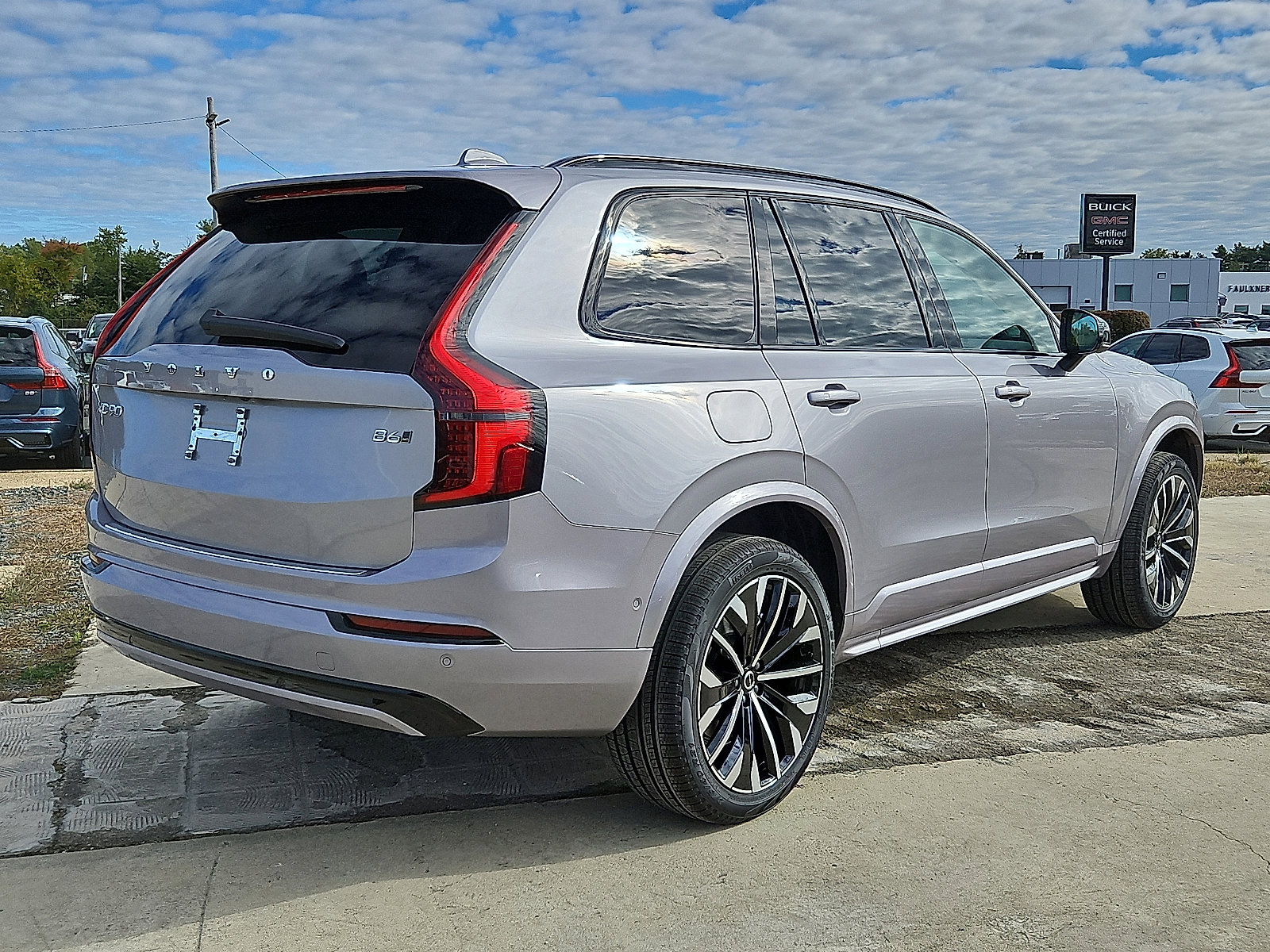New 2026 Volvo XC90 B6 Ultra w/ Lounge Package image 6