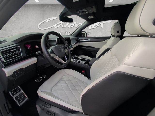 Used 2025 Volkswagen Atlas Cross Sport SEL Premium R-Line image 19