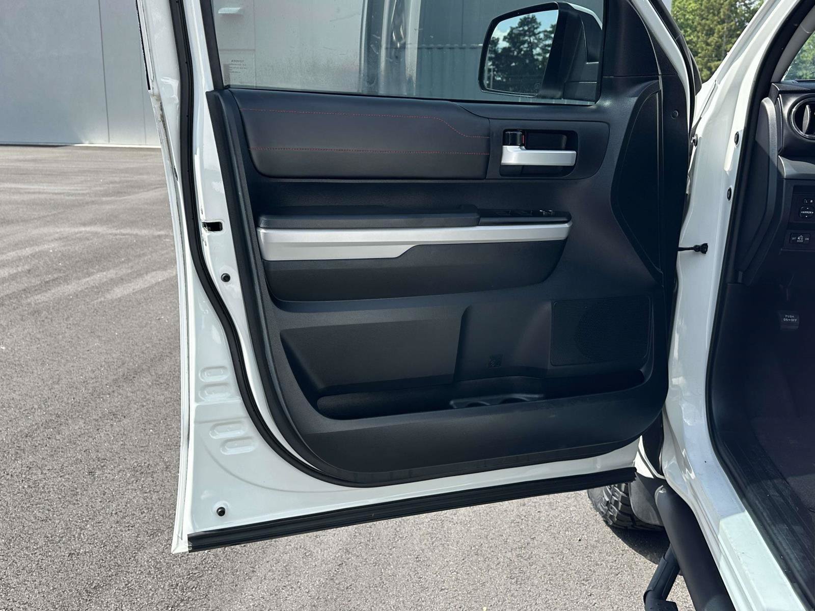 Used 2019 Toyota Tundra TRD Pro AWD/4WD image 5
