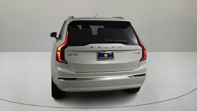 Certified 2026 Volvo XC90 B6 Plus w/ Protection Package Premier AWD/4WD image 5