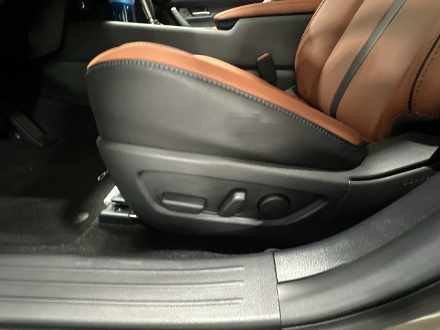 New 2026 MAZDA CX-50 Meridian Edition w/ Weather Package AWD/4WD image 18