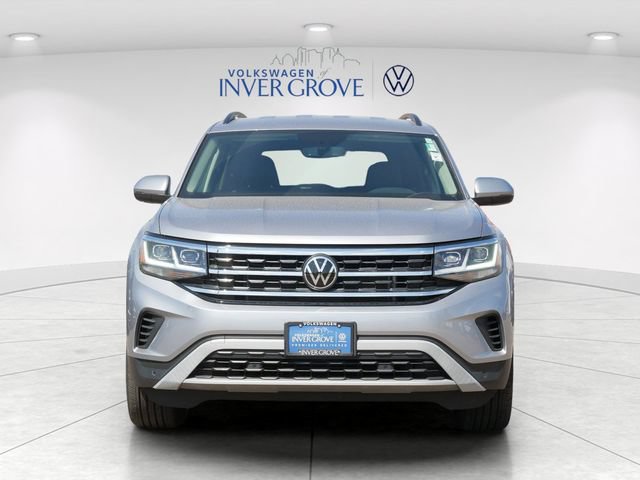 Certified 2023 Volkswagen Atlas SE w/ Black Wheel Package AWD/4WD image 2