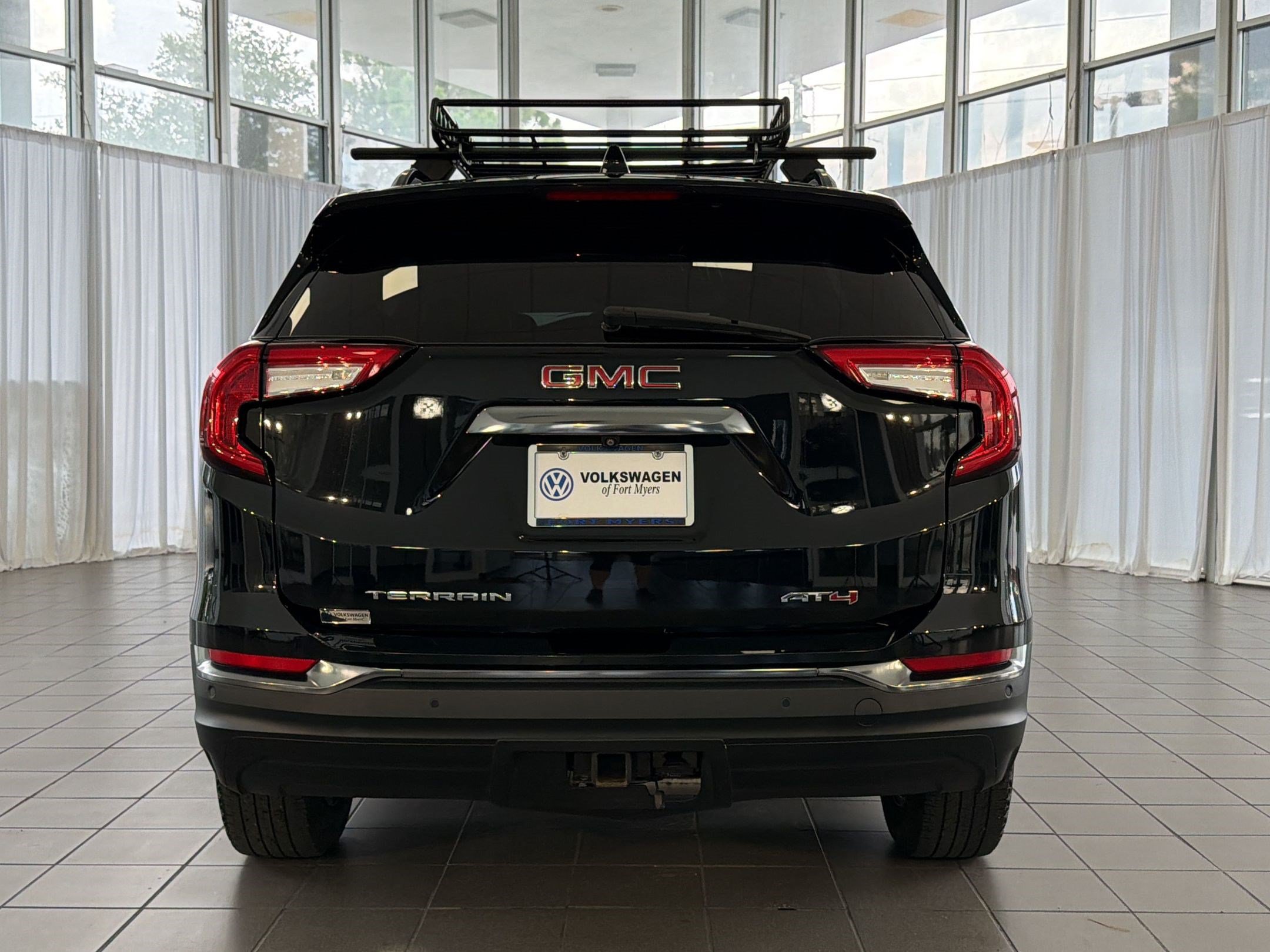 Used 2022 GMC Terrain AT4 w/ Tech Package AWD/4WD image 10