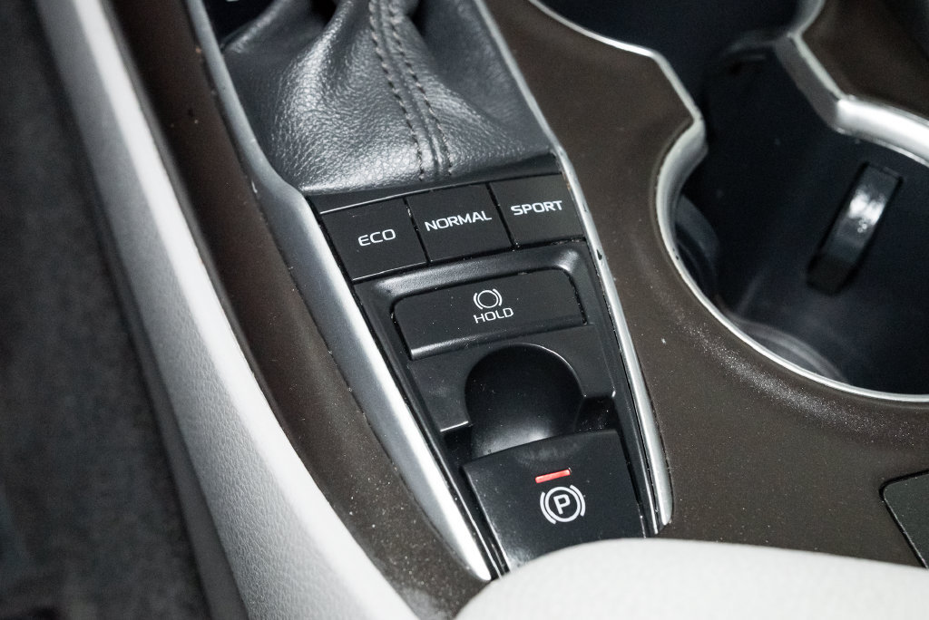 Used 2023 Toyota Camry XLE FWD image 21