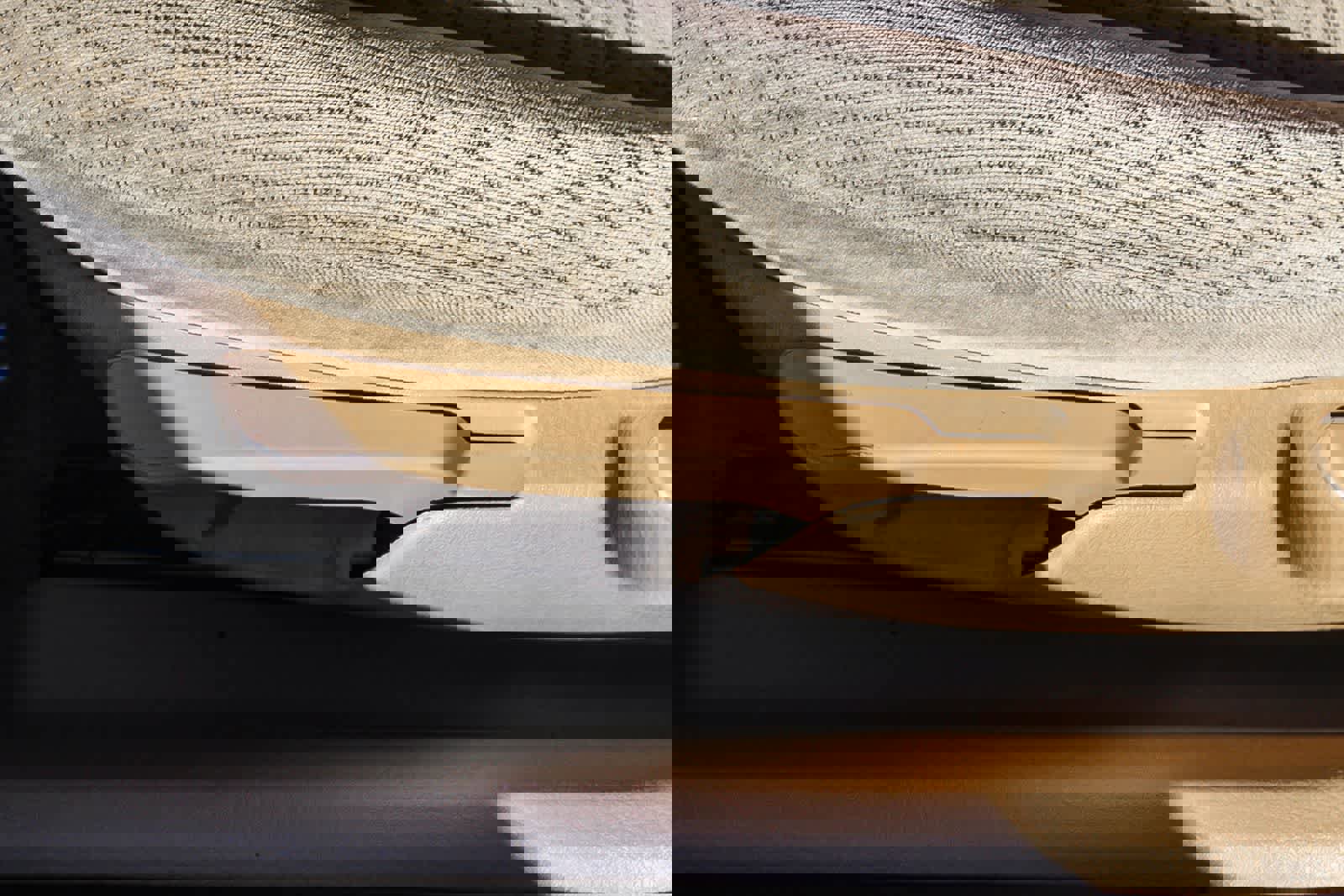 Used 2001 Saturn L-Series L200 FWD image 25