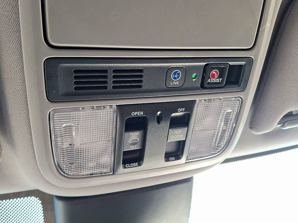 Used 2023 Honda Odyssey Elite image 27