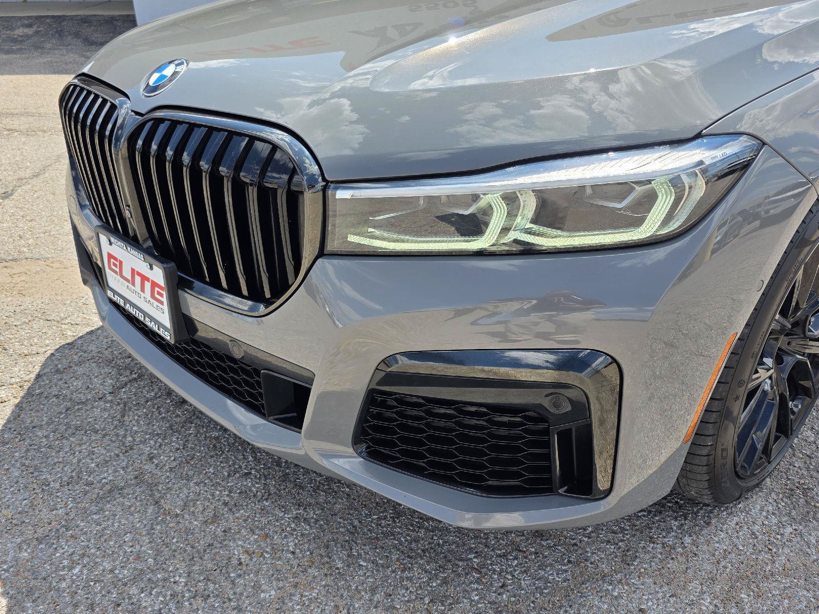 Used 2022 BMW 750i xDrive w/ M Sport Package AWD/4WD image 49
