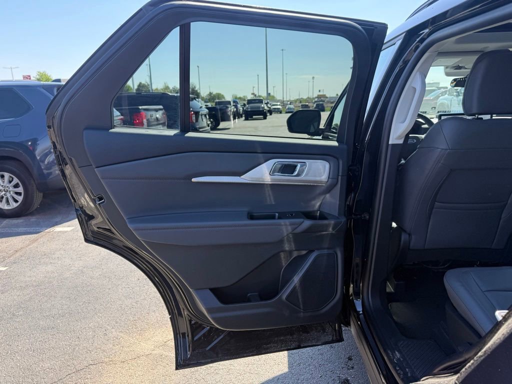 New 2026 Ford Explorer Active w/ Active Comfort Package AWD/4WD image 29