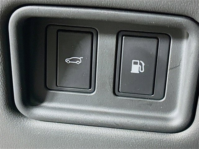 Used 2025 Land Rover Range Rover Sport Dynamic SE image 32