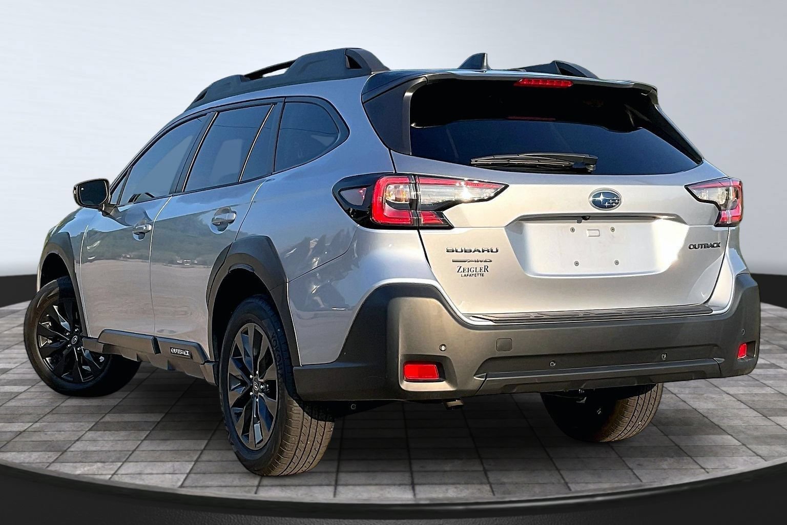 Certified 2024 Subaru Outback Onyx Edition AWD/4WD image 11