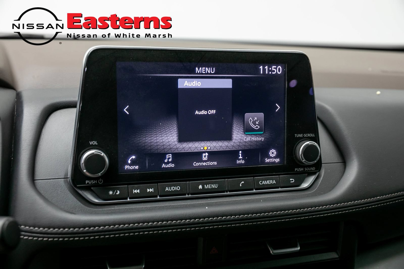 Used 2023 Nissan Rogue S FWD image 18