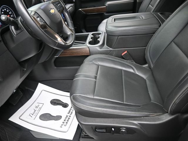 Used 2021 Chevrolet Silverado 1500 High Country w/ Technology Package image 15