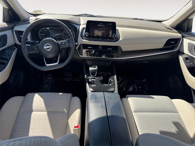 Used 2023 Nissan Rogue SV image 10