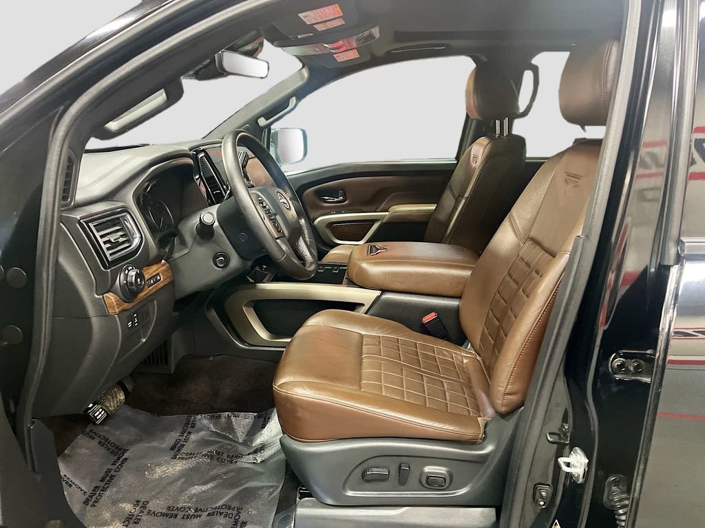 Used 2024 Nissan Titan Platinum Reserve w/ Moonroof Package image 22