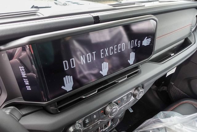 New 2026 Jeep Wrangler Unlimited Rubicon w/ Technology Group image 21