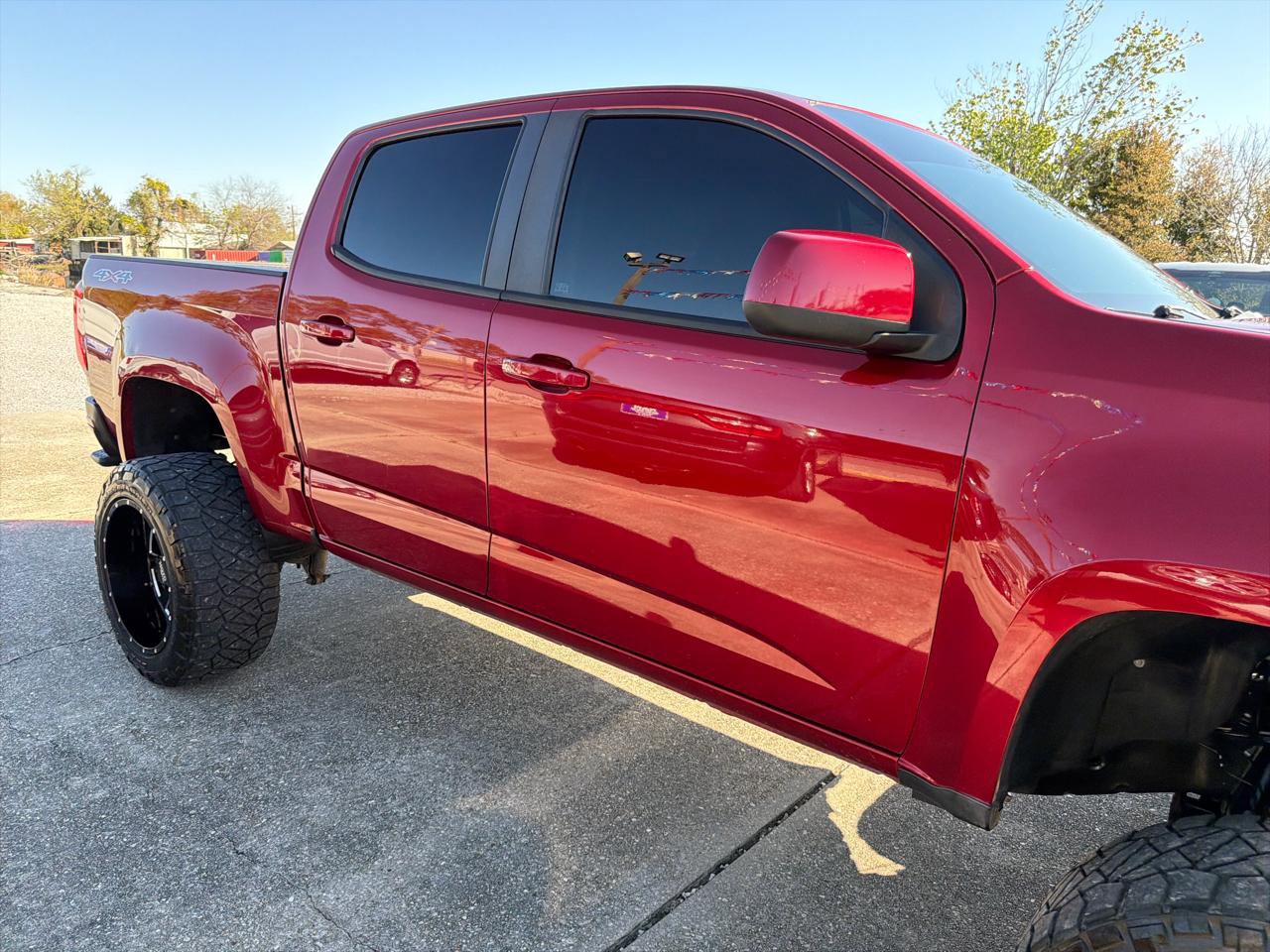 Used 2021 Chevrolet Colorado LT AWD/4WD image 10