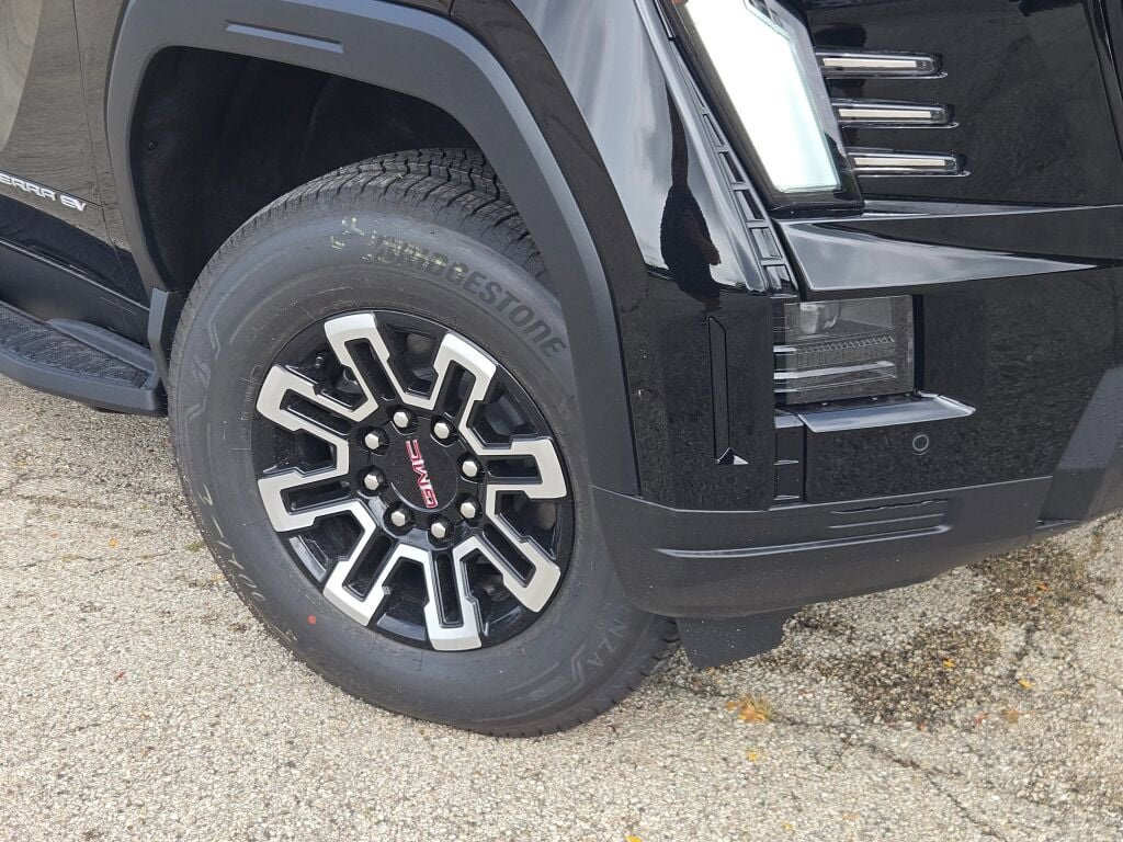 New 2026 GMC Sierra EV Elevation image 3