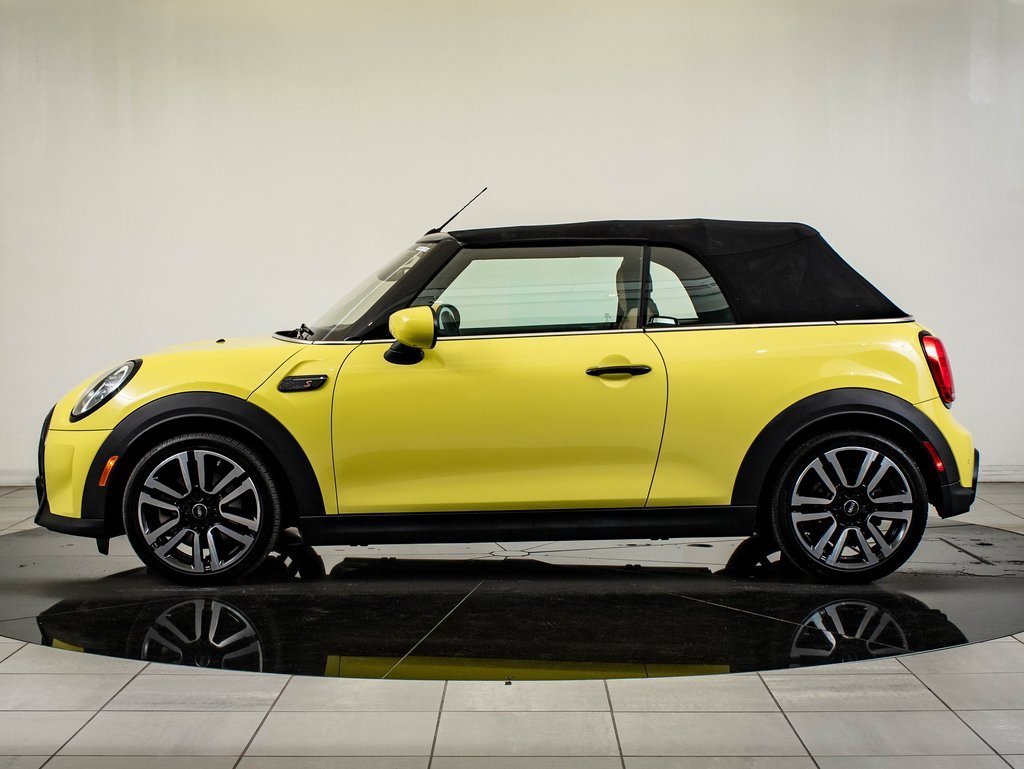 Used 2023 MINI Cooper S w/ Signature Upholstery Package image 6