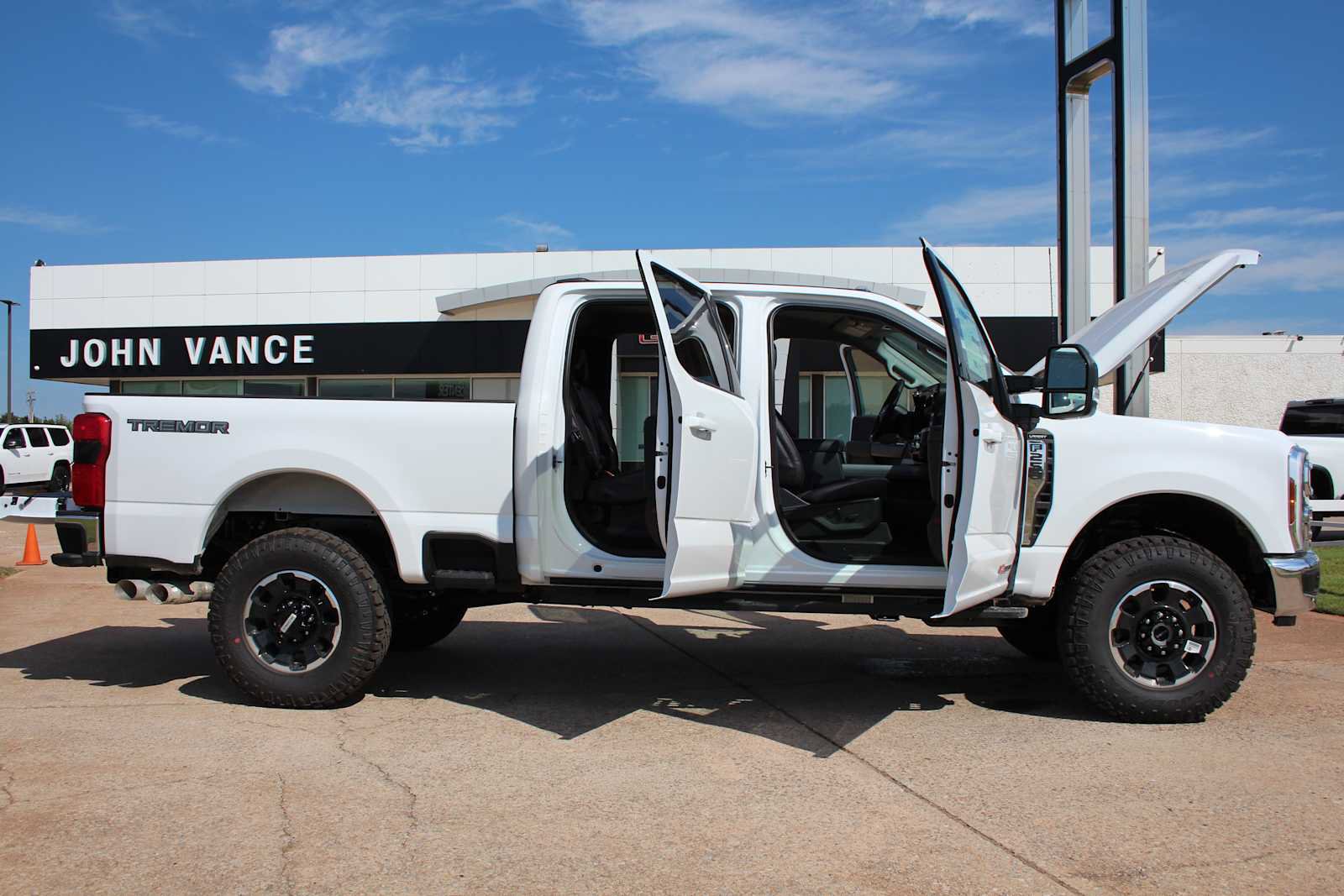 New 2026 Ford F250 Lariat image 62