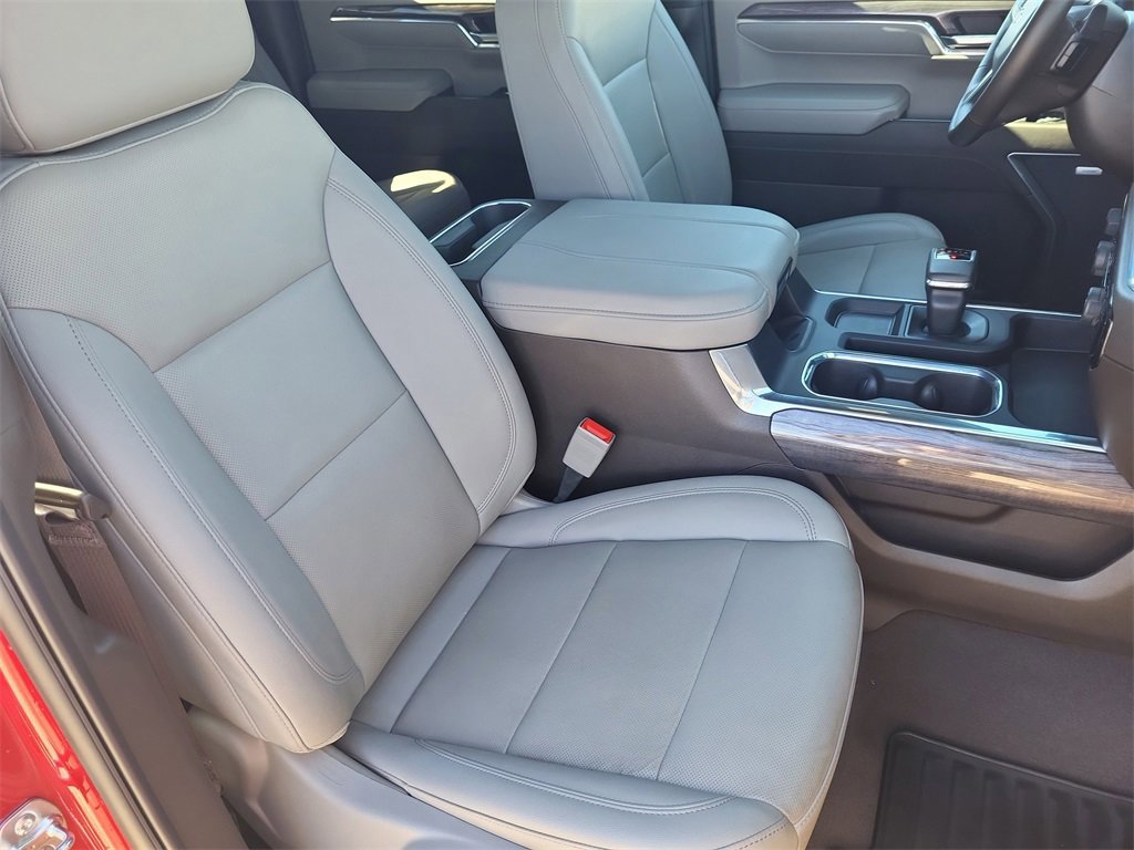 Certified 2025 Chevrolet Silverado 1500 LTZ w/ Z71 Off-Road Package image 17