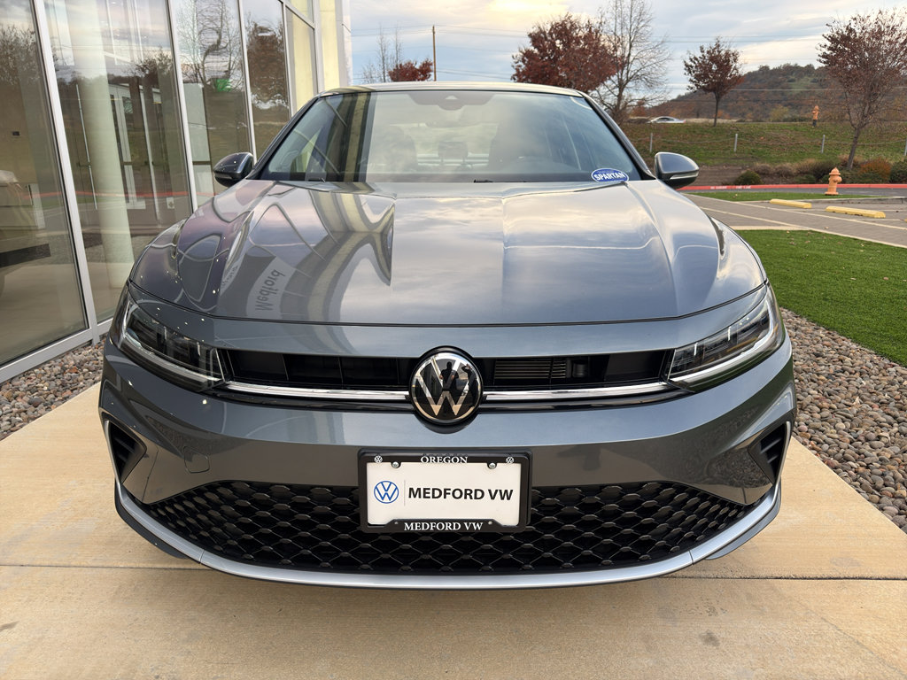 New 2026 Volkswagen Jetta SEL image 3