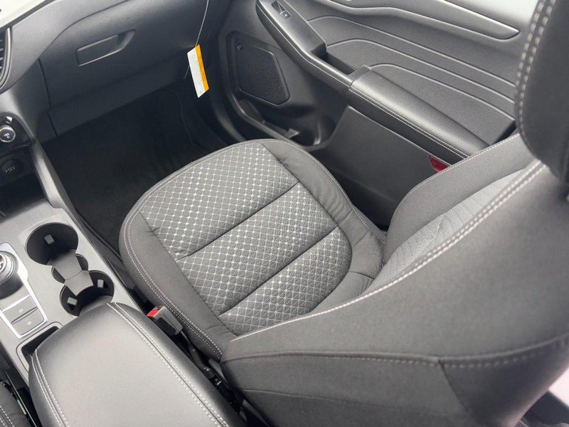 New 2026 Ford Escape Active w/ Active Premium Tech Pack FWD image 9