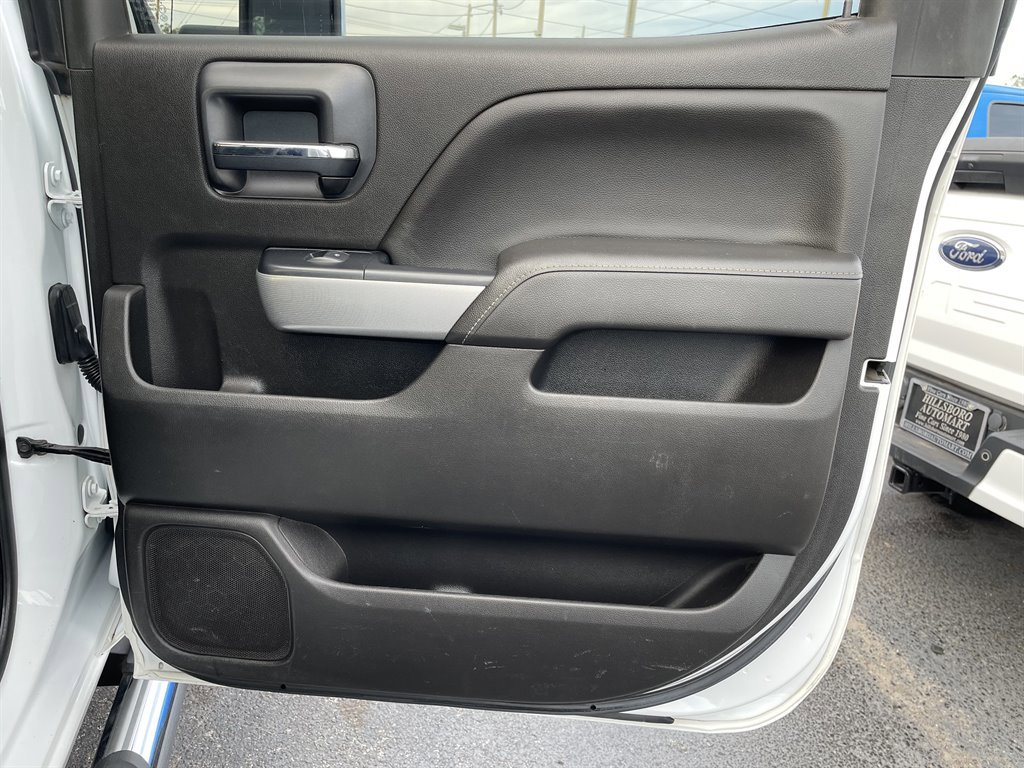 Used 2018 Chevrolet Silverado 2500 LTZ w/ Duramax Plus Package image 37