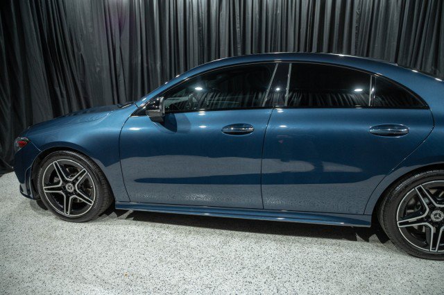 Used 2022 Mercedes-Benz CLA 250 4MATIC image 5