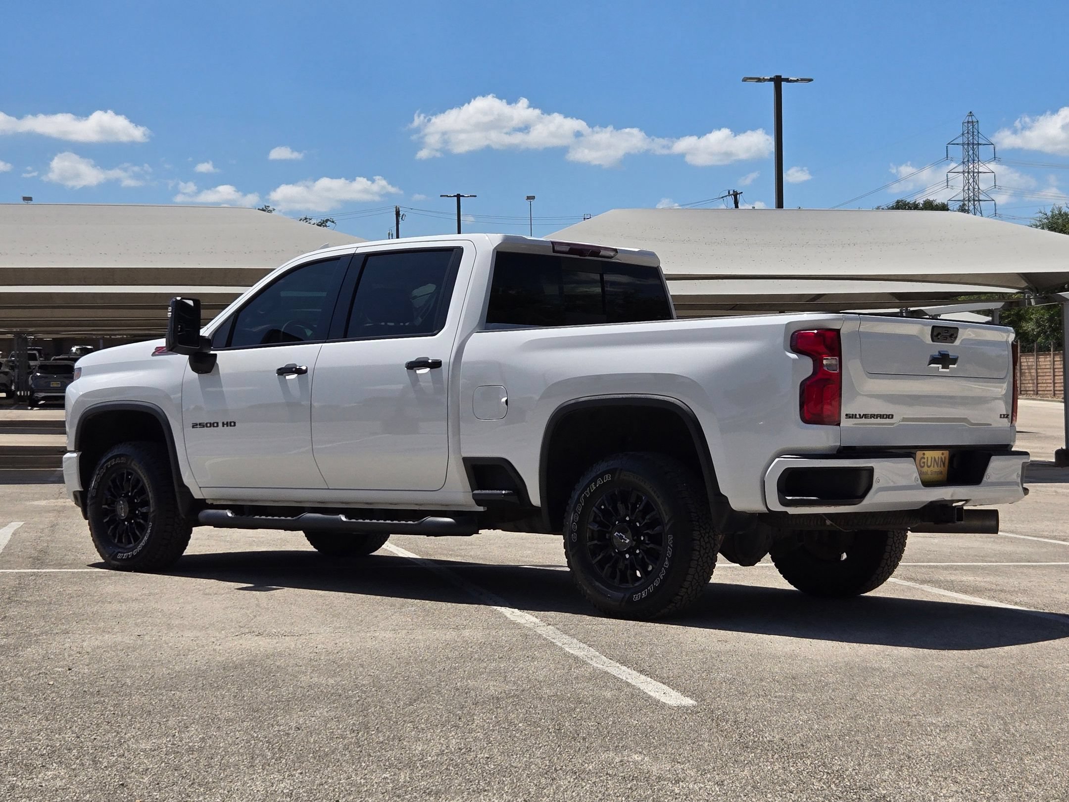 Used 2023 Chevrolet Silverado 2500 LTZ w/ LTZ Plus Package AWD/4WD image 5