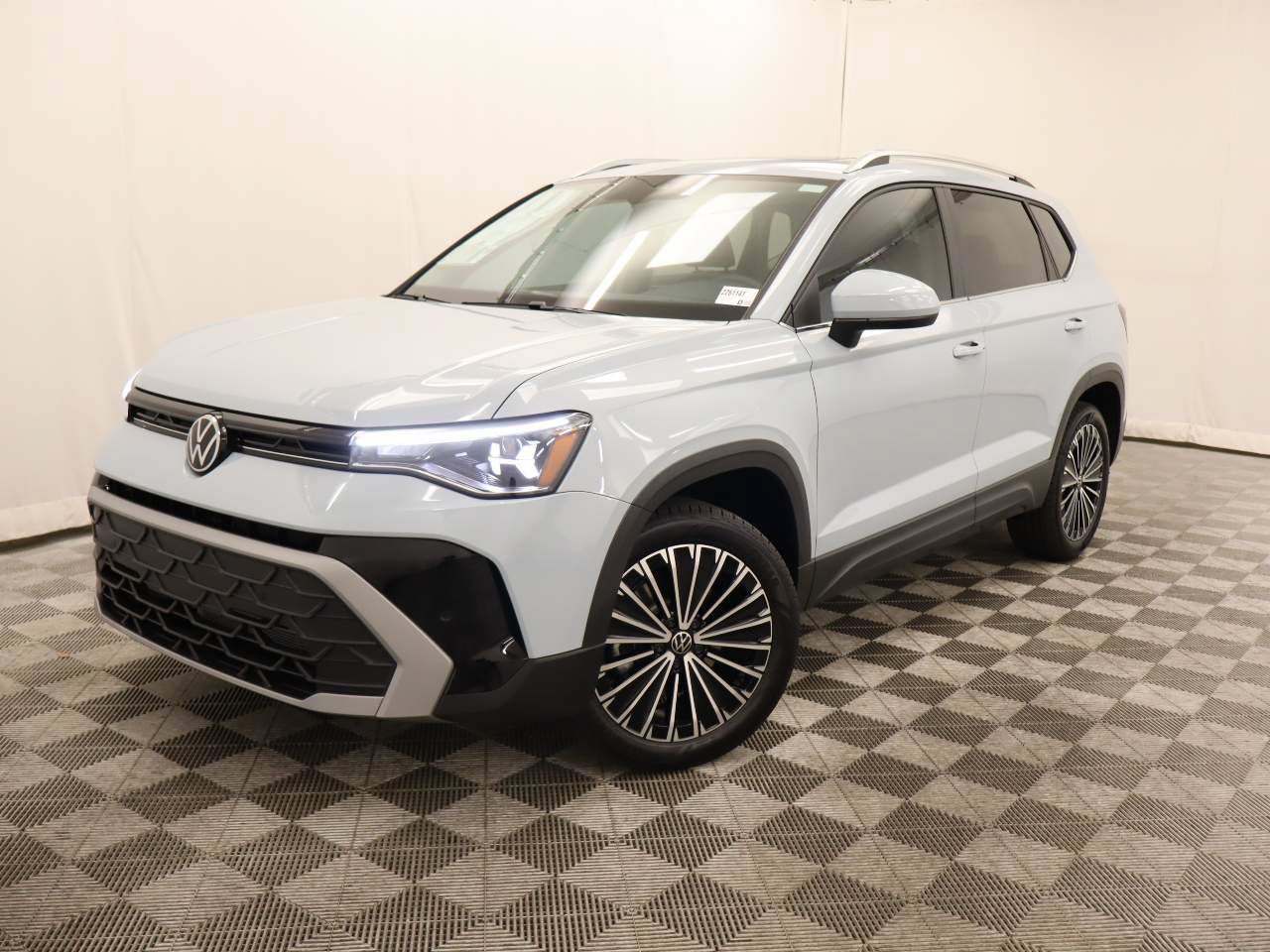 New 2026 Volkswagen Taos SE