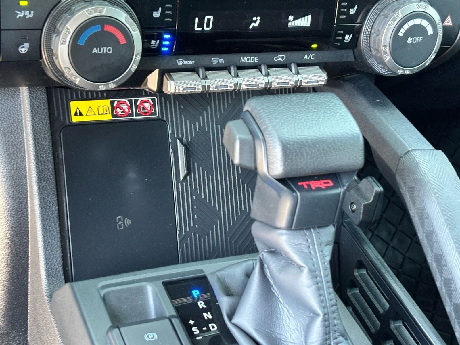 Used 2025 Toyota 4Runner TRD Off-Road Premium w/ Tow Technology Package AWD/4WD image 25