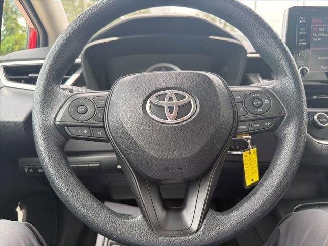 Used 2020 Toyota Corolla LE FWD image 17