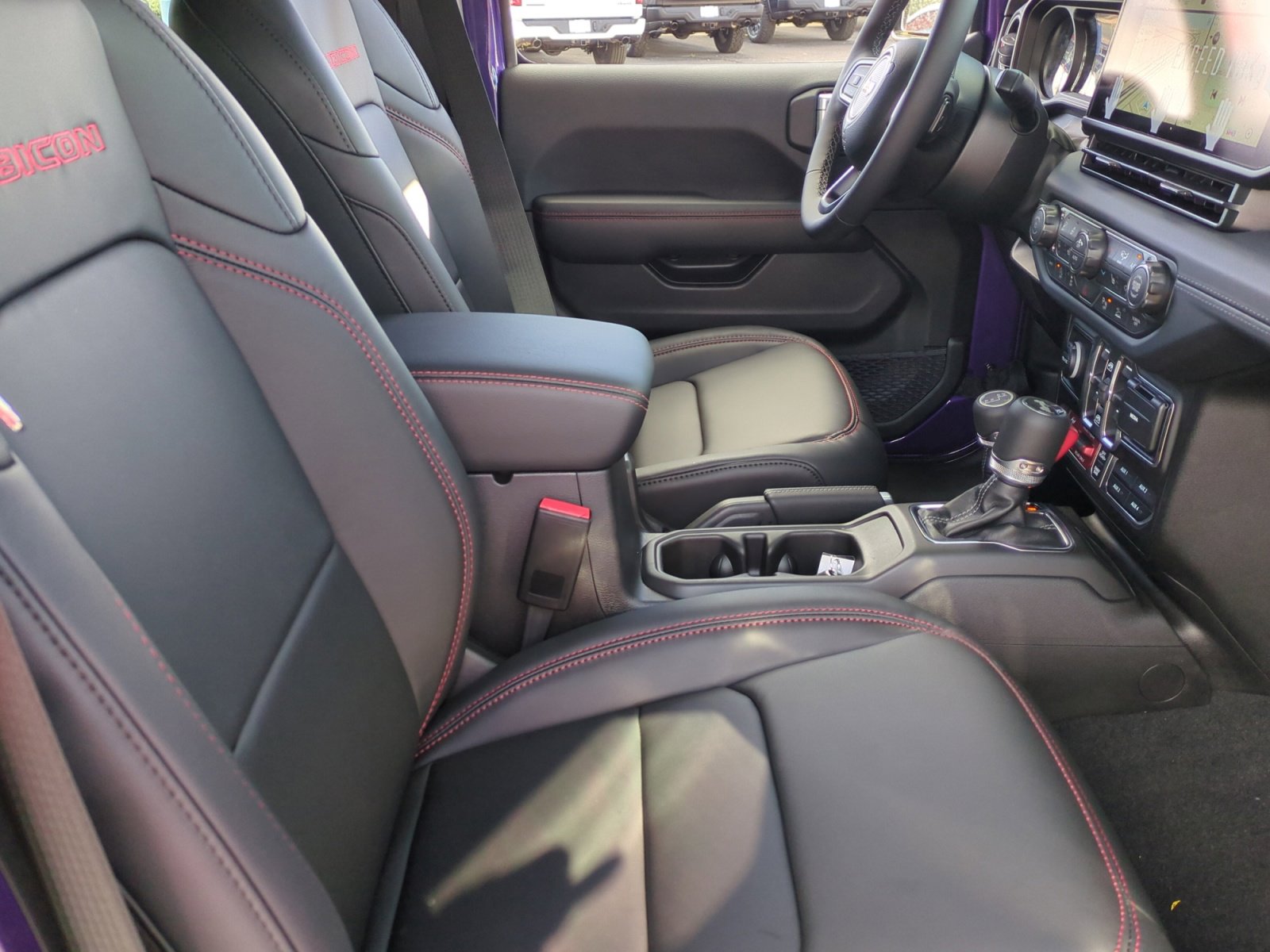 New 2026 Jeep Wrangler Unlimited Rubicon w/ Xtreme 35 Tire Package image 19