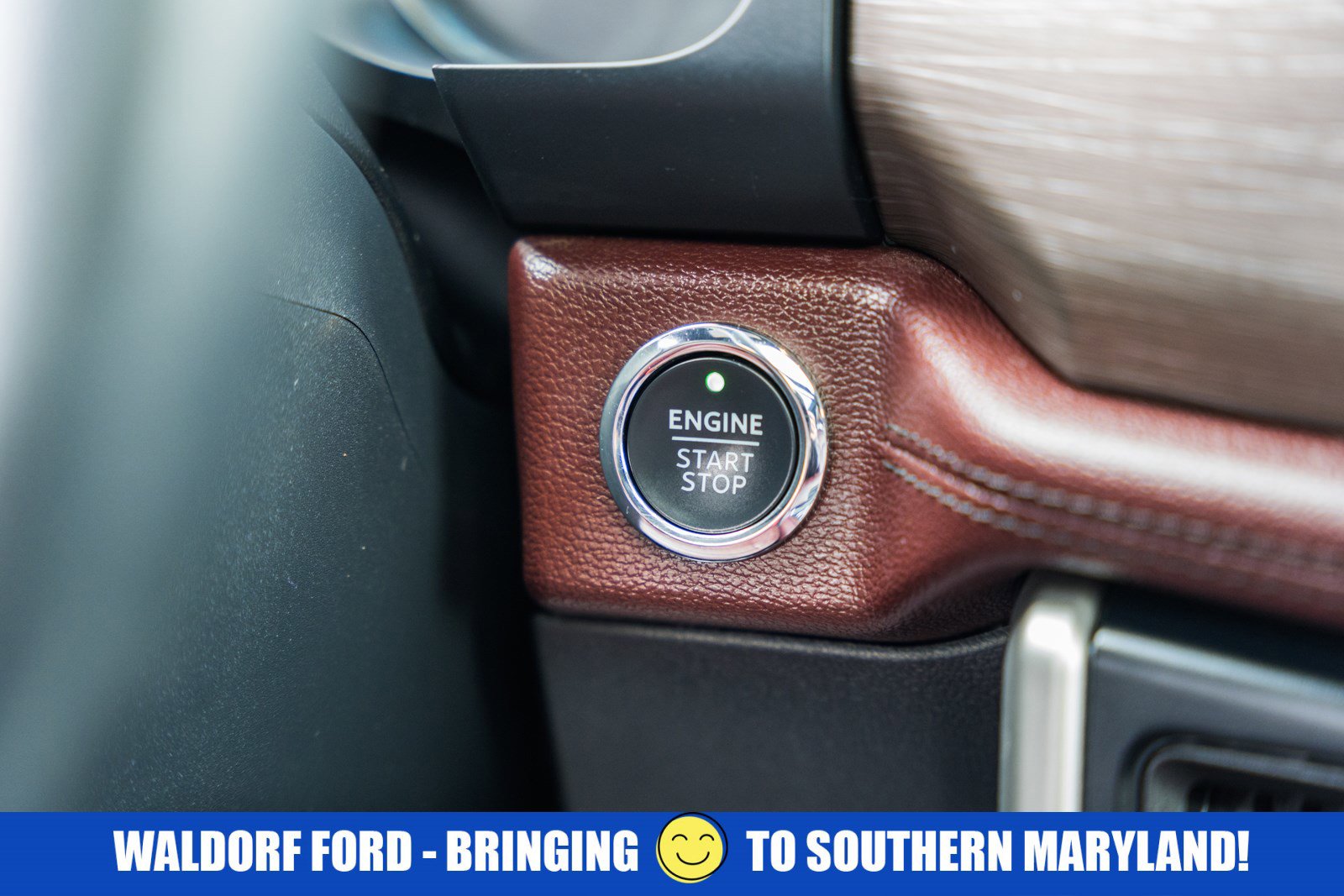 Used 2024 Ford Expedition Limited image 27