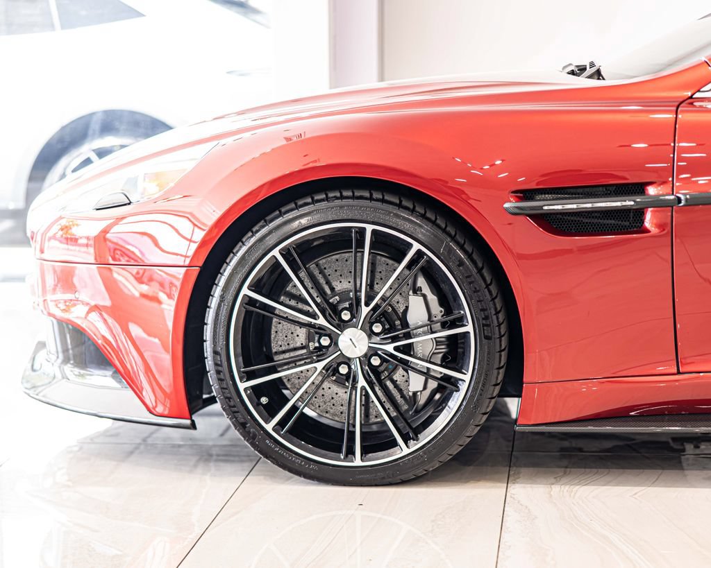 Used 2014 Aston Martin Vanquish Coupe RWD image 8