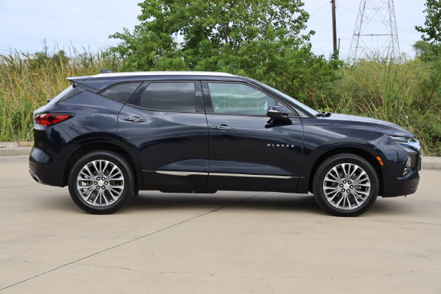 Used 2020 Chevrolet Blazer Premier w/ Driver Confidence II Package FWD image 4