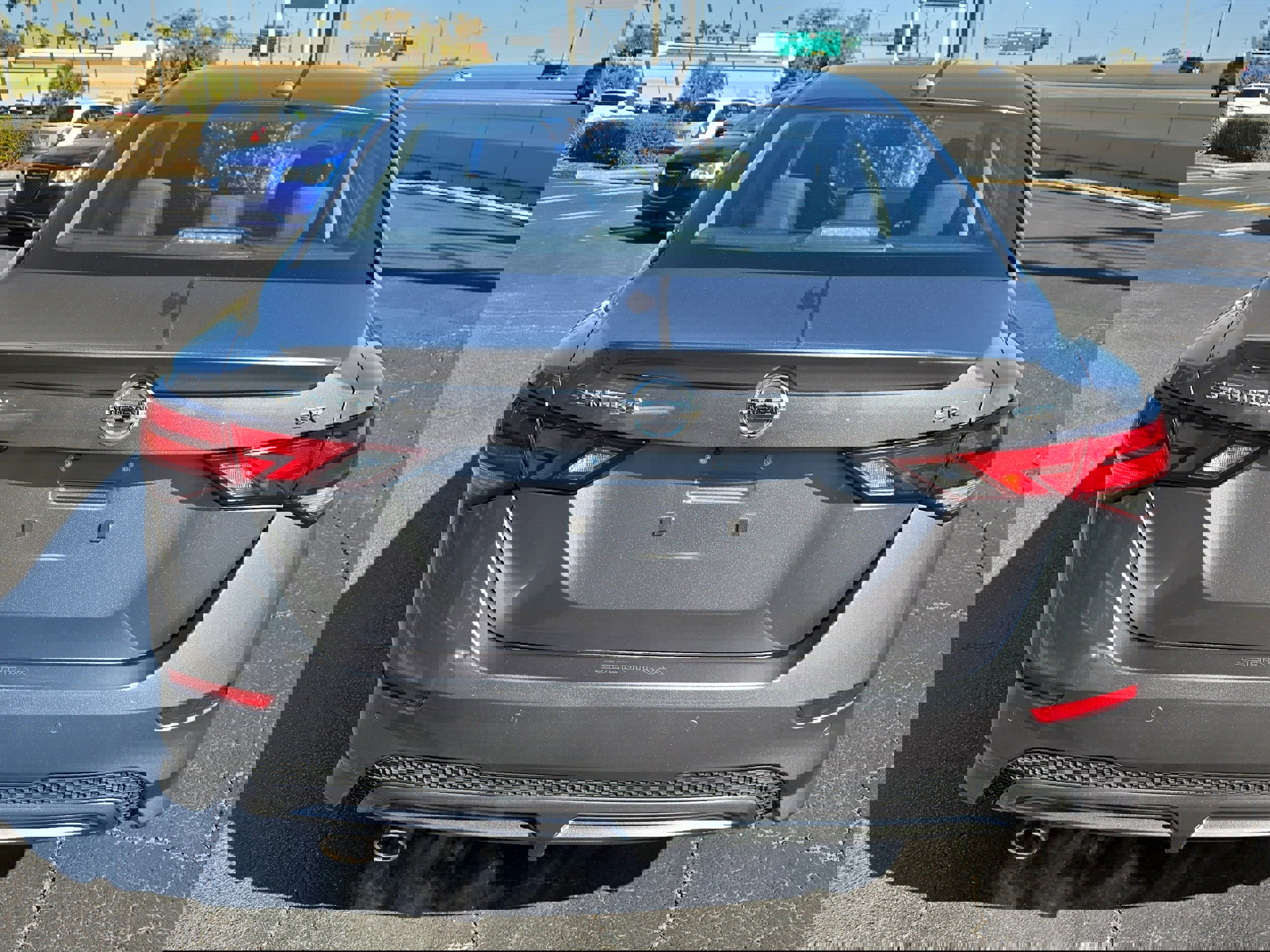 Used 2022 Nissan Sentra SR image 5